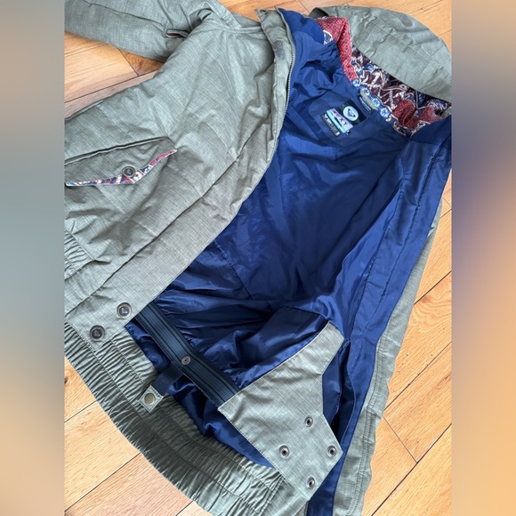 Roxy DRYFLIGHT 10K Snow Jacket - Picture 3 of 4